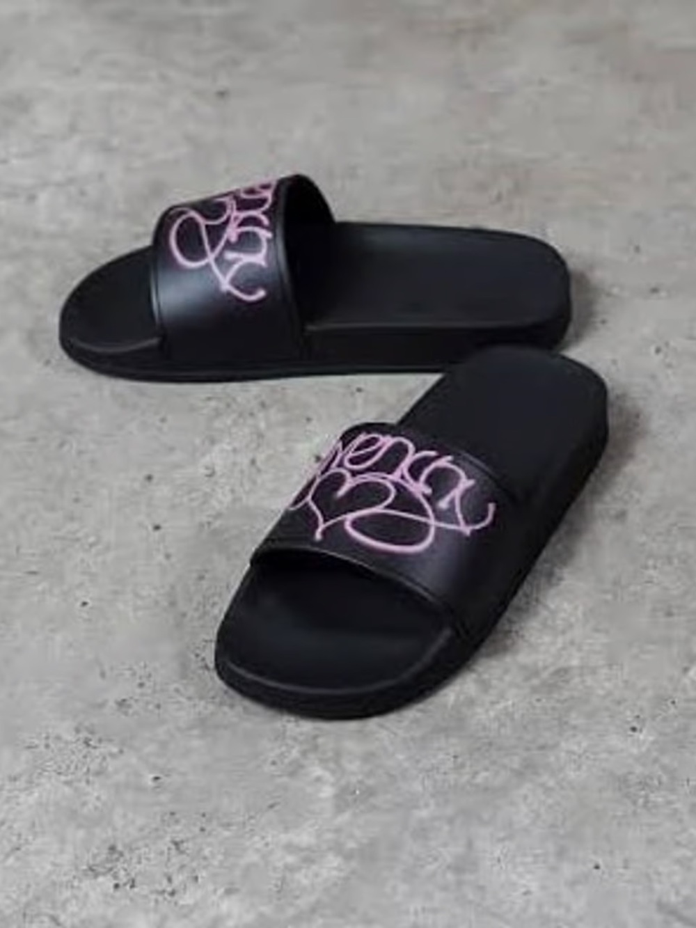 givenchy slides - Picture 3 of 6
